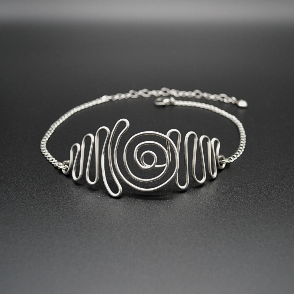 Swirly Choker